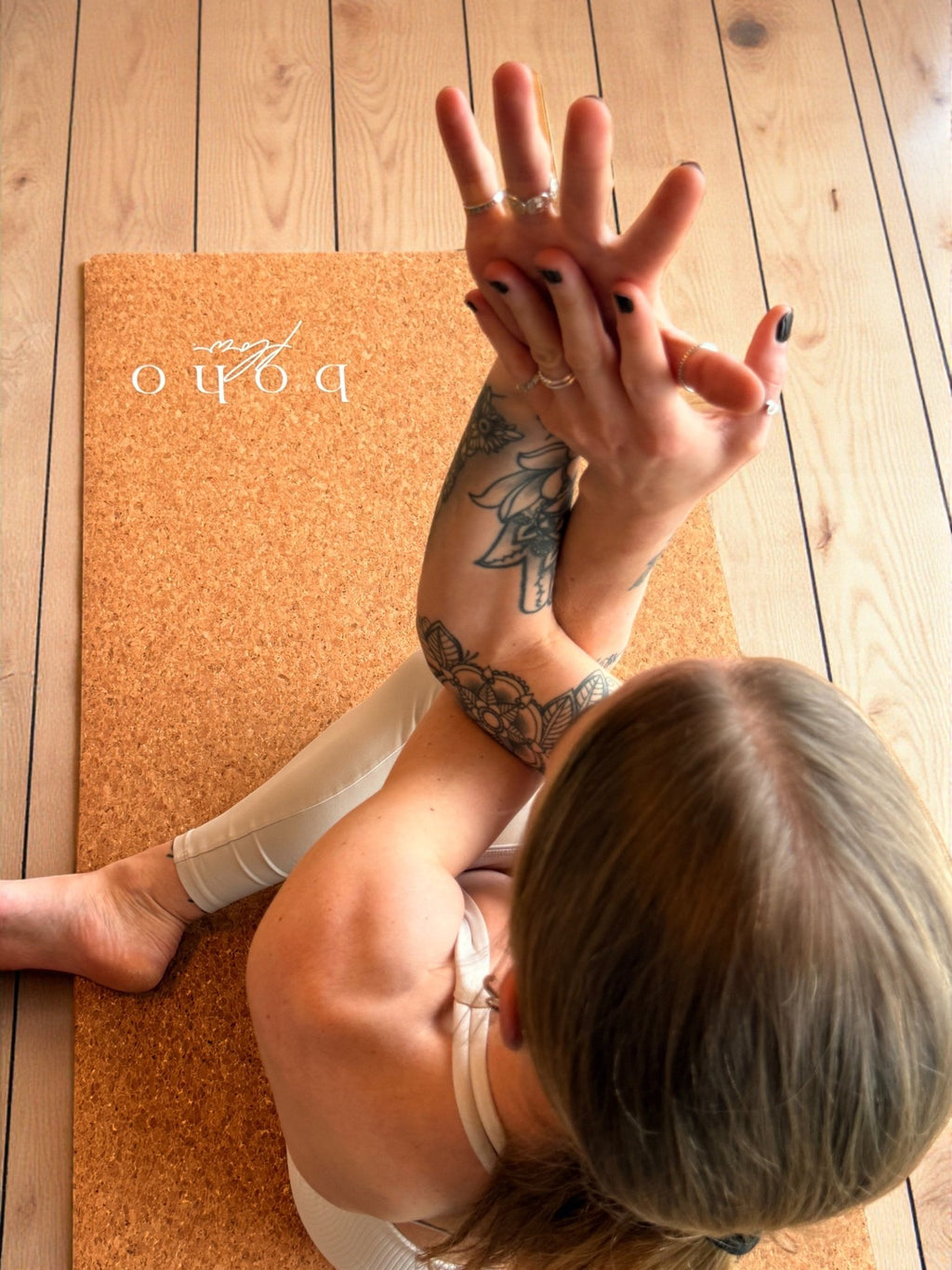 Deluxe Edition Cork Yoga Mat — Aurum Aura (Gold) — Macramé Boho Bag